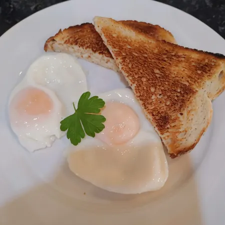 The Bath House Boutique B&B - in-Room Breakfast - Free Parking