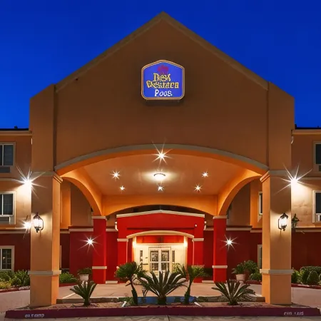 Best Western Plus Manvel Inn  Suites
