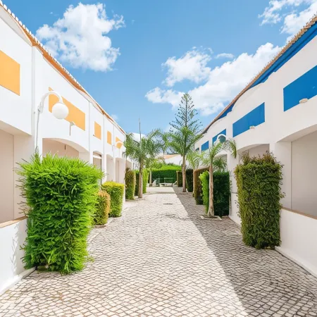 Oasis Beach Apartments