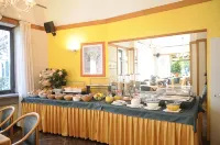 Hotel Italie et Suisse - breakfast