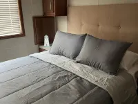 Great Getaway in adorable Cherokee Landing at Indian Lake with AC, WiFi Hotels in Stokes Township