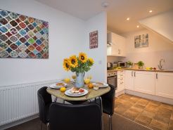 Beddoe Apartments