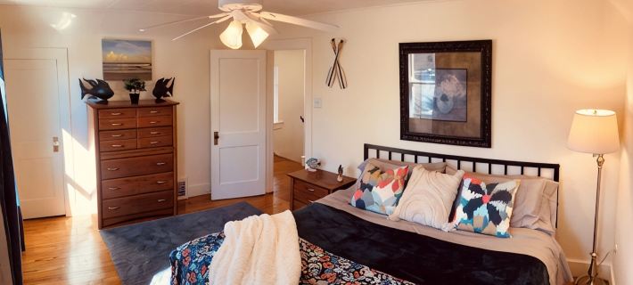 Lake Breeze on 11th Hotels in Sheboygan