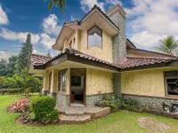Large Villa Ciater 3BR near Sariater - Villas