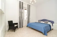 Bright and central apartment just minutes from Sorrento - 2 estrellas