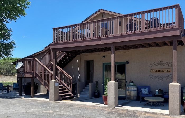 Cabernet Cottage