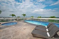 Manaus Hotéis Millennium - Pools