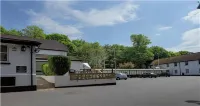 Ashley Court Hotel - parking