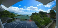 Crystal Shores Self Catering Apartments - Beau Vallon, Seychelles - Bergblick