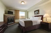 Quality Inn & Suites - parkir