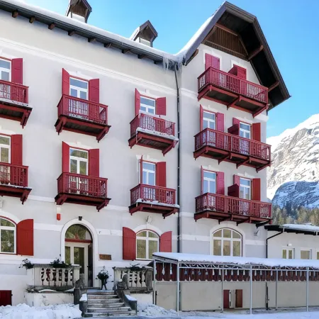 Hotel Croda Rossa