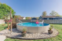Pet-Friendly Bay Escape w/ Pool - Swimmingpools