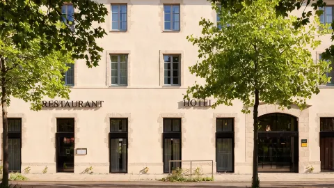 Square Lodge Hotel la Roche Sur Yon - Handwritten Collection in Vendee