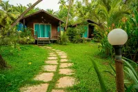 Montego Bay Beach Village - Morjim - Pet friendly