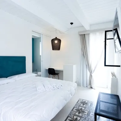 Viasarnelli72 Hotels near Viewpoint of Grotta Palazzese