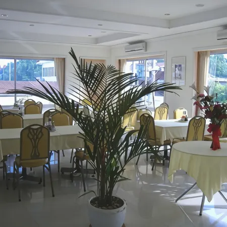 Seng Aroun Hotel