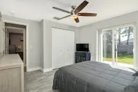 4 Bedroom house just 3 minute drive from Naples beach
