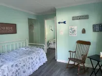 Romantic House on the Lake-Hot Tub Pet Friendly-Kayaks-Fishing Boat. Sleeps 8 - 3 tähden