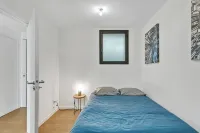 Apartment with garden