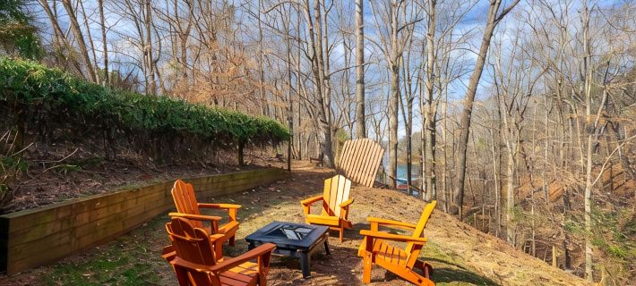 Lake Lanier Retreat + Deep Water Dock + Hot Tub Ξενοδοχεία στην πόλη Hall County
