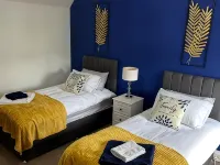 A Cosy Moffat Escape - 2 Bedrooms, 5 Minutes from Bustling Town Centre モファットのホテル