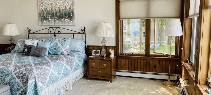 Otsego Lake Cottage Getaway Hotels in Otsego County