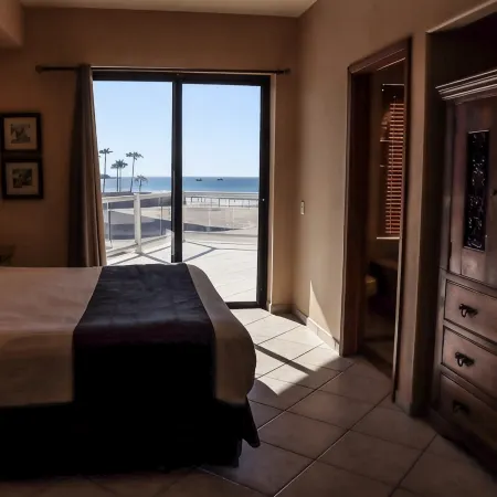 Ground Floor Spectacular 3.5B/3B Great Location 2 Master Bedrooms Las Palomas