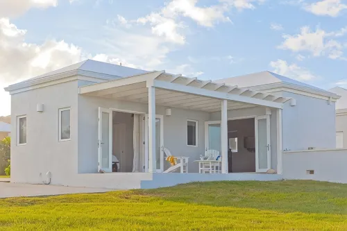Luxurious Oceanfront Honeymoon Cottage - as seen on HGTV - Gated Subdivision
