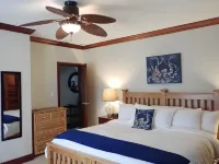Breathtaking 2 bedroom/2 bath second-floor Oceanfront condo. - Hot Tub