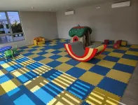luxurious 2 bedroom beachfront apartment