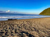 Tropical Jaco Beach House w/ Private Pool - บังกะโล