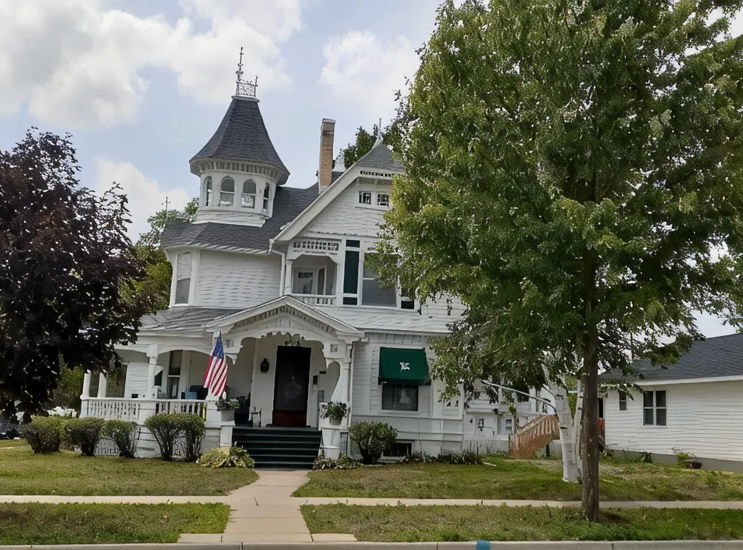 Maon House Bed And Breakfast - Wisconsin