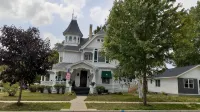 Maon House Bed and Breakfast - Homestays