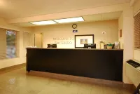 Baymont by Wyndham San Diego Downtown - Parkplatz