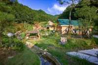 Cheongju Chujeonggol Pension - Homestays