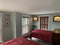 Walk to Everything House - 4-Star