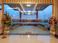 Hotel Fortune Kendari and Convention - parking