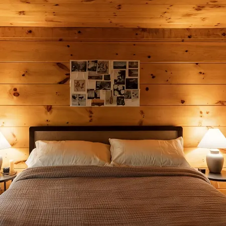 "The Lantern" Woodsy Cabin Experience w/ HotTub