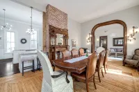 Historic 10 Bedroom 6 Bath Victorian ~ 2 Blocks to Cathedral ~ Hidden Arcade - balcony