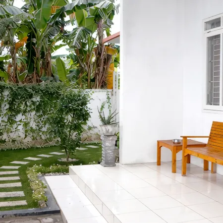 Afaris House