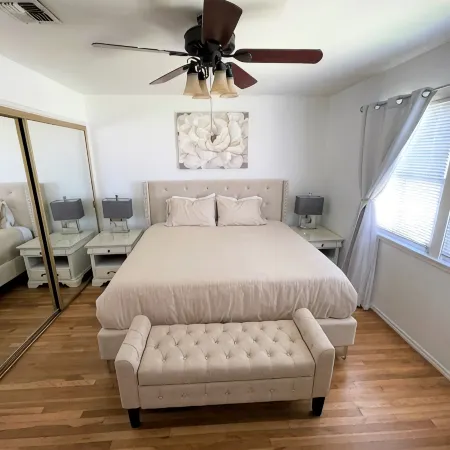Vacation Home Close to Disneyland and More!