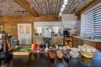 Hillside Karakol B&B - Desayuno