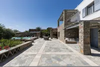 Relax Joy Villa | Koundouros Kea Beachside - 4-Star