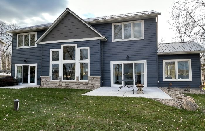 Relax at the Lake Osakis Getaway. Fireplace, Lake Views & Winter Fun. Sleeps 10