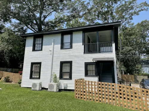 Cozy Apartment Located in Downtown Laurel - Wifi