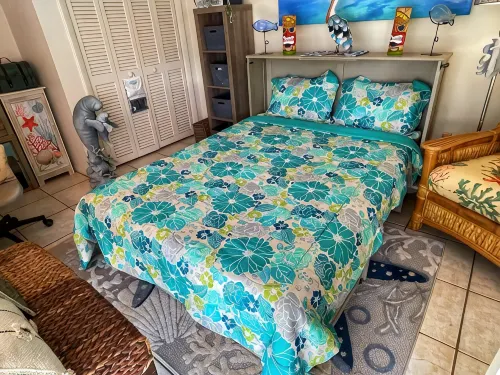 3Bedroom 2Bath~~Kayaks~PaddleBoard~~Swim Spa~Cabana Club~10% Off Open 2026 Wks - Wifi
