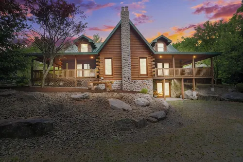 Family Cabin Near Lake Wallenpaupack-Hot Tub-Trails - Chalets