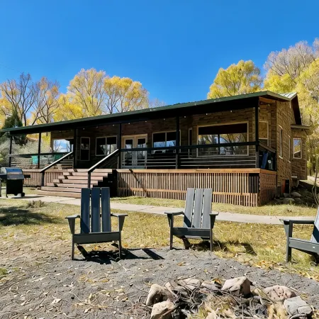 Riverside Retreat: Pet Friendly: Bryce/Zion, Rafting, Fishing, Hiking