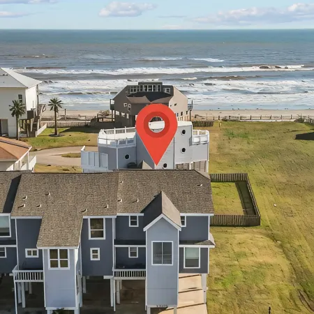 Unobstructed Ocean Views!  Walk to the Beach! King Bed. Pets. Nema 14-50 Outlet!