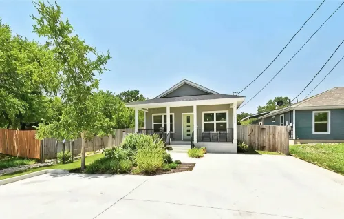 Stone’s Throw Stay -  Less than a Mile from Lake LBJ - Pool